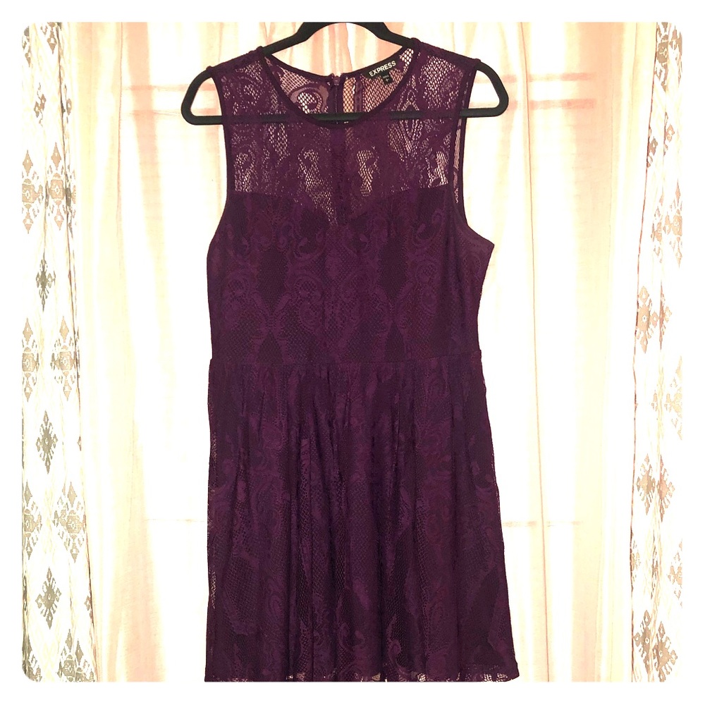 Sleeveless purple lace dress - Picture 1 of 5